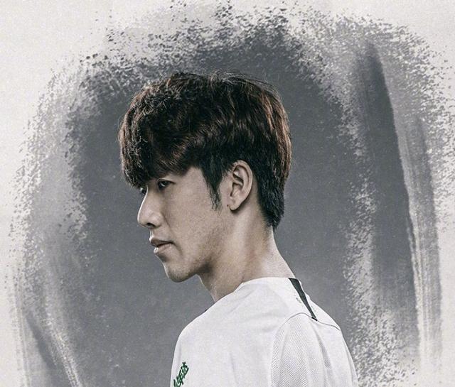 RA发文为Xiaohao庆生：祝愿你今后的每一岁好花常有，好梦长留