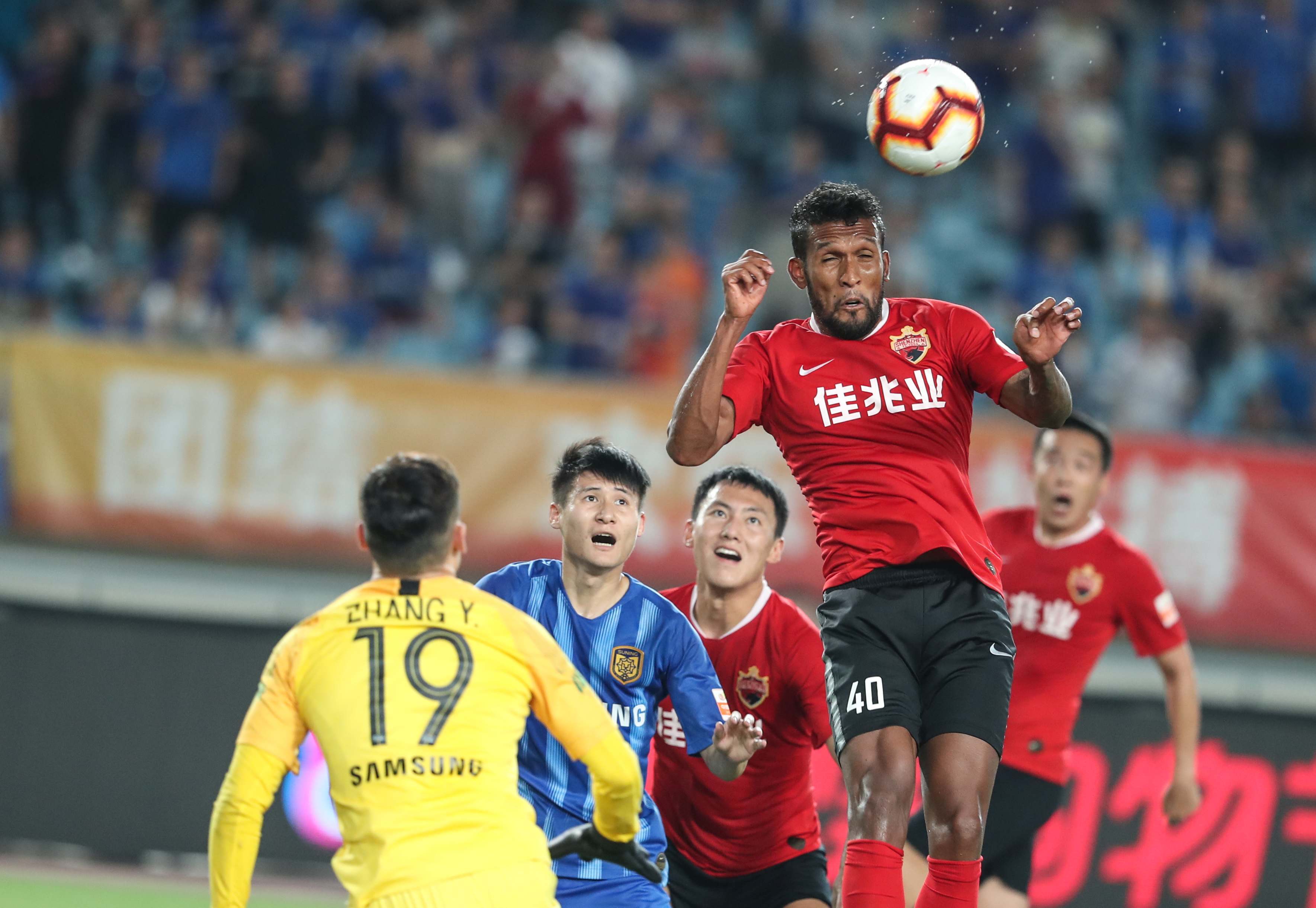 EWC官方：T1以2-1的比分战胜BLG，赢下了揭幕战