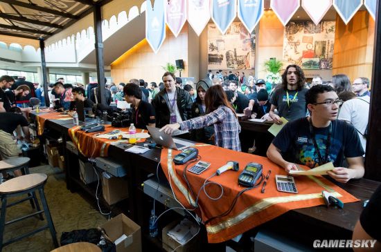 Light更博：接下来的每一场我们都会竭尽全力！世界赛见